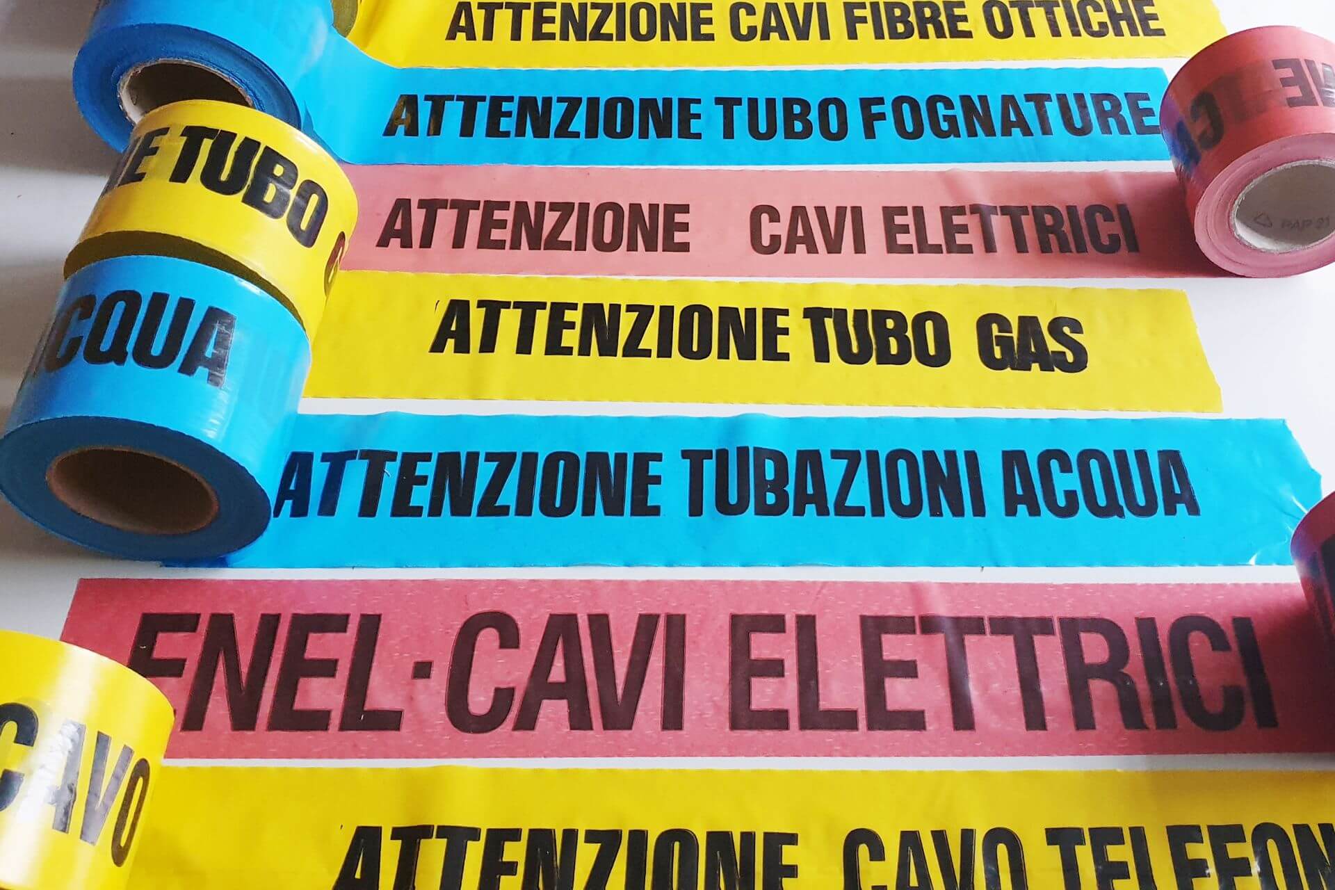 Nastro segnaletico da interro con stampa h 100 mm 200 mt